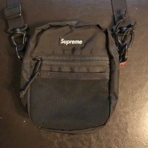 Supreme x Cordura Mini Shoulder Bag (Black)